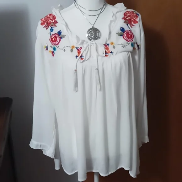 HANNAH Woman's Top - Picture 8 of 12